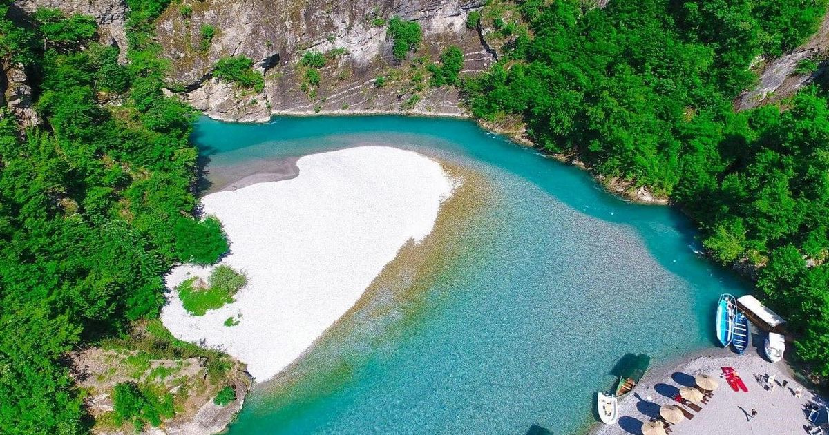 Day trip to Lake Koman and Shalë River in the Albanian Alps - Tinggly