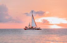 Aruba Catamaran Sail with Snorkeling aboard the Arusun
