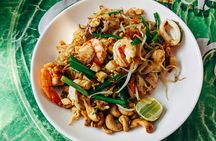 Classic Pad Thai Cooking Class