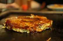 Japanese Street Food: Okonomiyaki