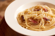 Dining at Enzo’s Hideaway