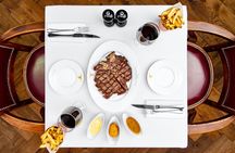 Dining at London Steakhouse: 3-Course Menu & Cocktail