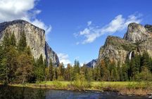 Total Yosemite experience with giant sequoias tour