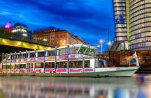 Evening dinner cruise with Viennese songs