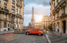 Private tour in a vintage car with a local