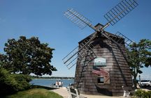 Hamptons and outlet shopping day trip from NYC