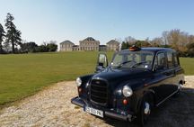 Wine tour and Saint-Emilion village aboard an English cab