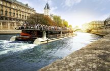 Sightseeing cruise from the Eiffel Tower