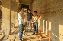 Sunrise at Angkor Wat and Angkor complex discovery by 4x4
