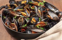 La Spezia market tour and Ligurian cuisine cooking class