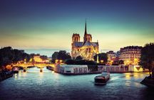 Dinner at the Eiffel Tower and sightseeing cruise