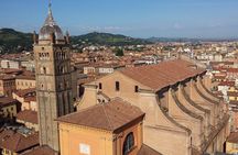 San Petronio Basilica and Archiginnasio private tour