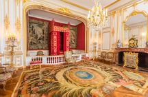 Private guided  tour in Chambord Castle