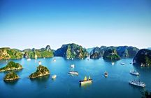 Private full-day trip from Hanoi to Halong Bay with boat cruise