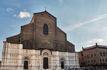 San Petronio Basilica and Archiginnasio private tour