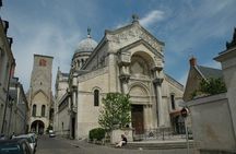 Private walking tour of the historic center of Tours