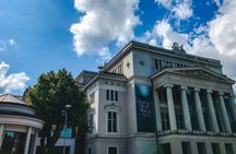 Self-guided discovery walk in Riga through parks and time