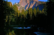 2-day Tour with overnight stay at Yosemite View Lodge
