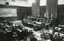Nuremberg WWII, Courtroom 600 and 3rd Reich sites private tour
