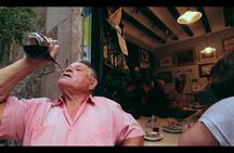 Tapas and Wine Tour in Barcelona's Gothic Quarter