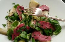 Seasonal Parisian dinner in picturesque Montmartre