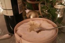 Seasonal Parisian dinner in picturesque Montmartre