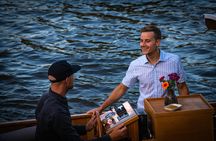 Prosecco and Wine Cruise on the Amsterdam Canals