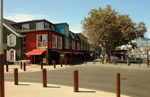 Private guided walking tour of La Rochelle