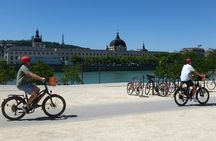 2-hour electric bike tour in Lyon