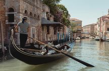 Danieli Bridge of Sighs private Gondola ride