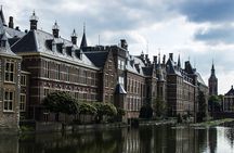 Sightseeing tour of The Hague and Delft with private transportation