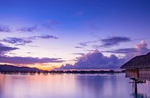 Private cruise at sunset in Bora Bora