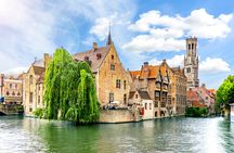 Self guided tour with interactive city game of Bruges