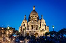 Guided tour of Montmartre with dinner and traditional cabaret