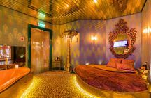 Amsterdam Red Light Secrets museum and 1-hour canal cruise