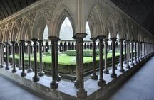 Private day trip to Mont Saint-Michel and Honfleur from Paris