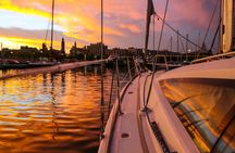 Sunset Sailing Experience with Spanish Tapas and Premium Open Bar