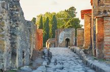 Pompeii and Naples full-day walking tour