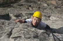 Full-day abseiling and rock climbing combo at Blue Mountains
