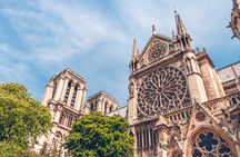 Private theme tour of Medieval Paris