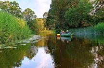Guided day-trip in the wilderness including bog shoeing and canoeing