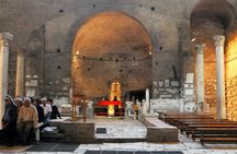 Underground tour of Rome's catacombs