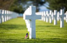 Normandy D-Day tour from Paris with Omaha Beach, American cemetery and cider tasting