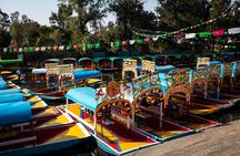 Xochimilco, Coyoacán and Frida Kahlo Museum private tour