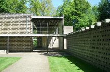 Private day tour of Kröller-Müller Museum and National Park