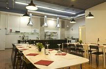 Valencian paella cooking class and  Ruzafa market visit