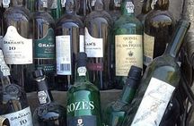 Porto wine walking tour with wine tasting