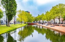Architectural walk of Rotterdam with a local