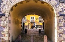 Exclusive historical walking tour of Riga with a local