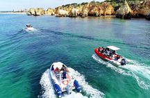 Full caves circuit and coast sightseeing boat from Portimão